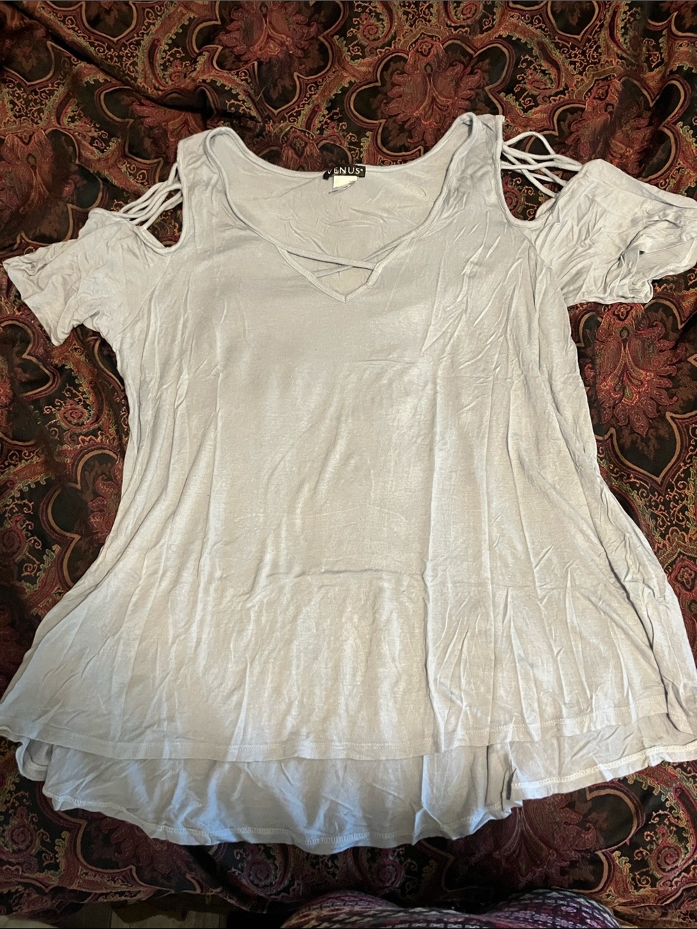 VENUS Light Gray Cold-Shoulder Tunic with Crisscross Neckline